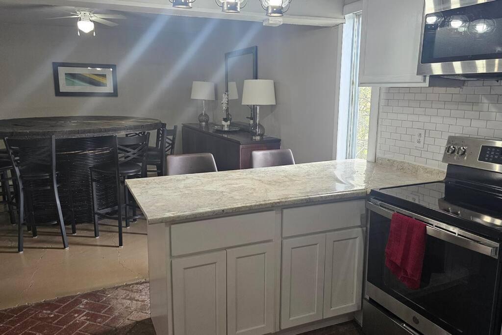 Fully Furnished Vicksburg Home Sleeps 10 Екстериор снимка
